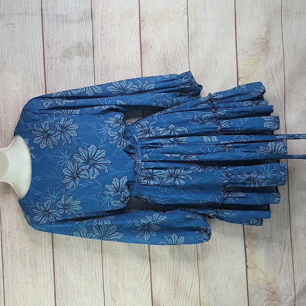 Flying tomato blue floral dress size Small